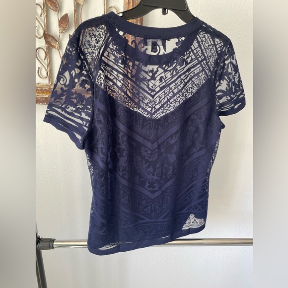 Top - Picture 1 of 3